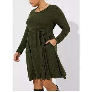 Torrid Super Soft Plush At The Knee Hacci Faux Wrap Dress Womens 4X Green Pocket
